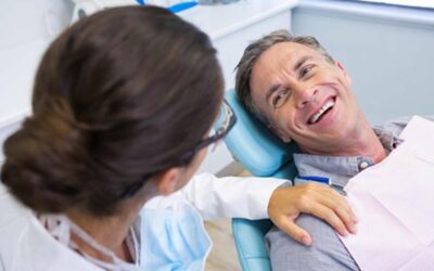 Dentista convencional vs dentista holístico en Málaga: las 7 diferencias que casi nadie te cuenta